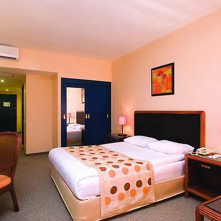 Queens Park 5* Göynük