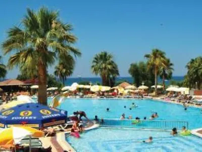 Queens Park Hotel Göynük